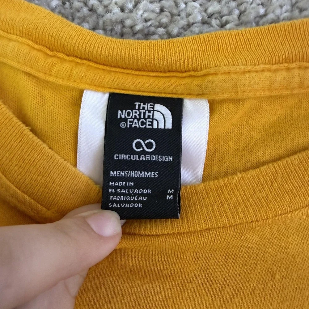 The North Face Shirt Mens Medium Yellow Graphic Logo Outdoor Tee T-Shirt